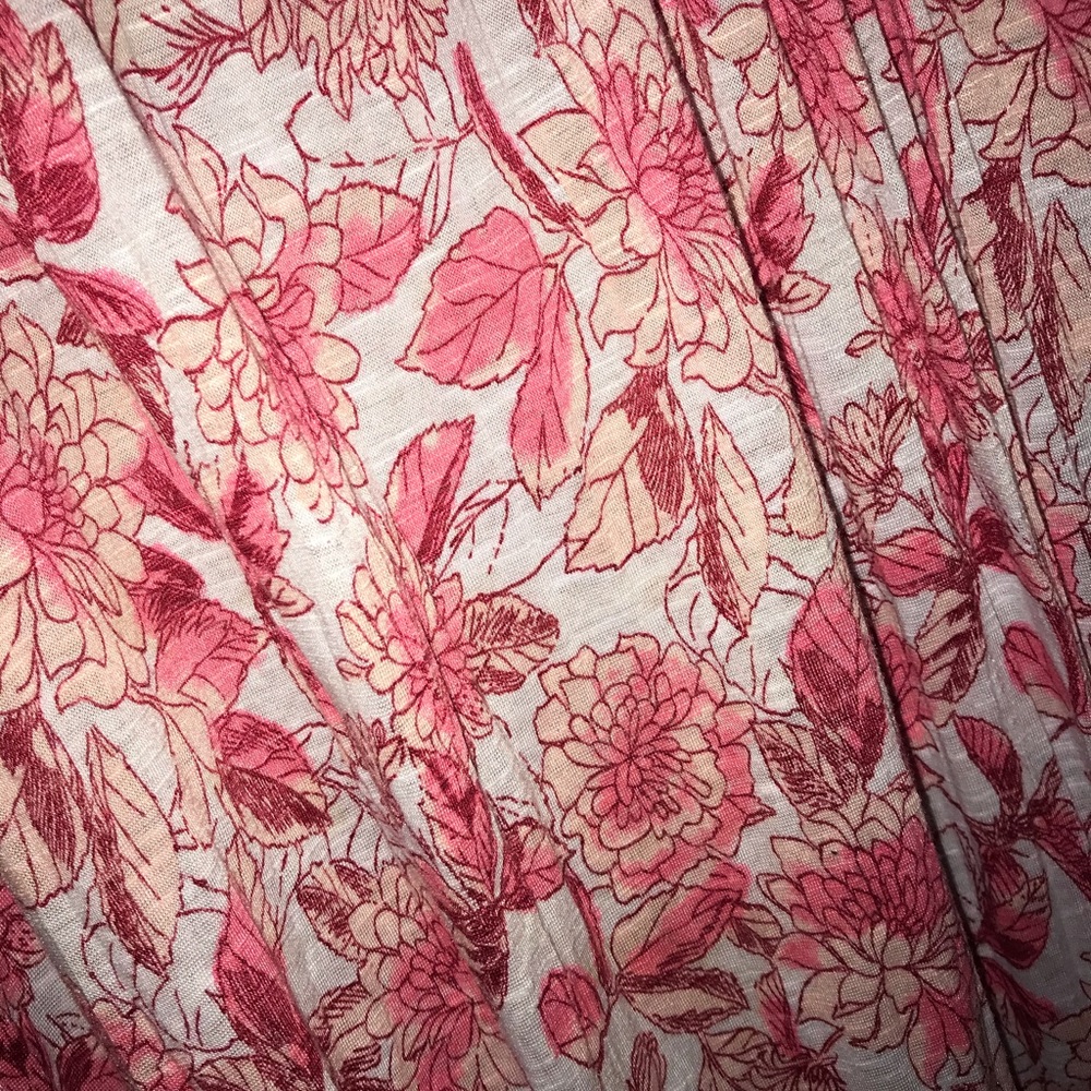 😎 Pink Shirt